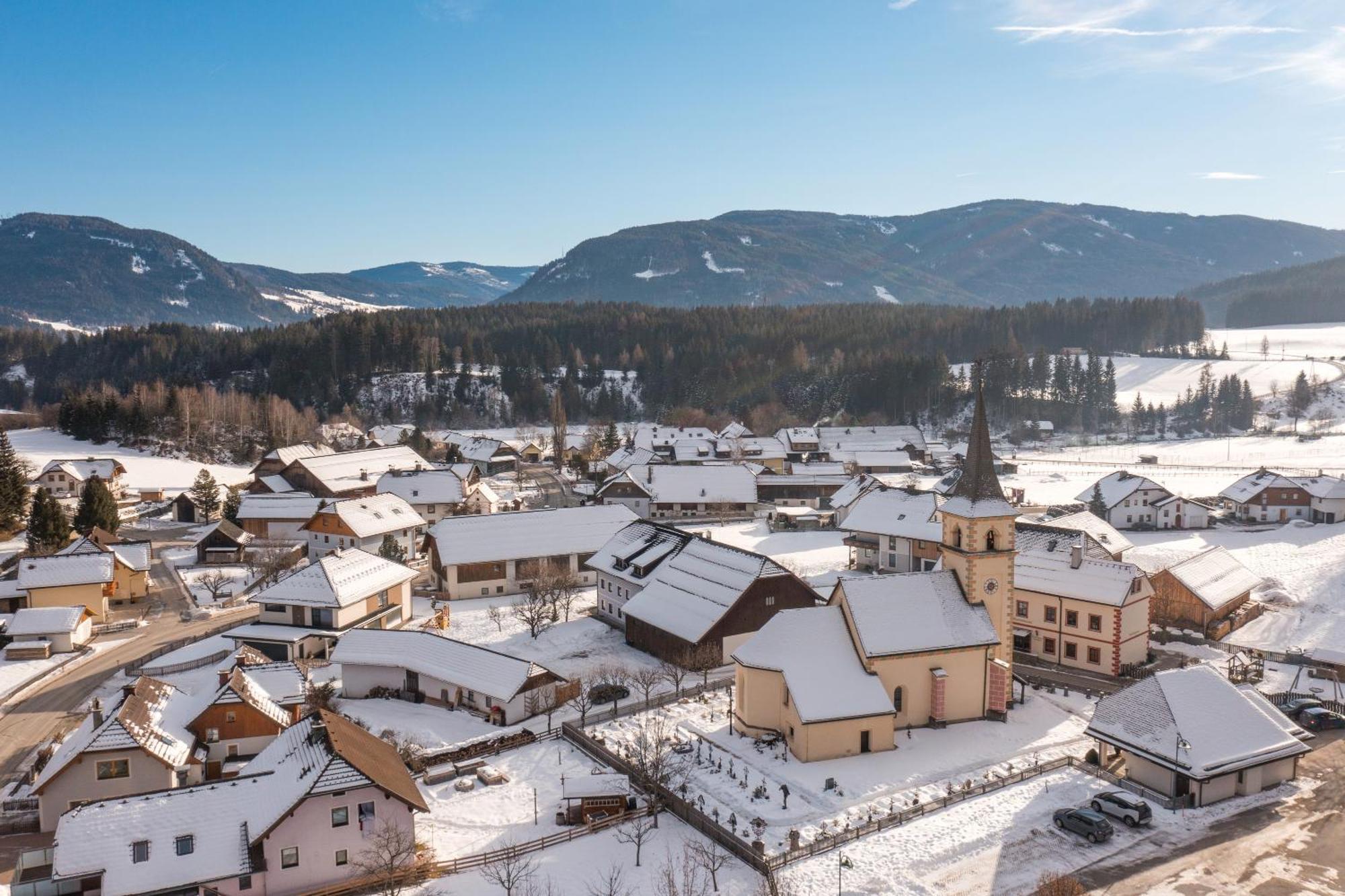 Ferienwohnungen Seifterhof Sankt Andra im Lungau ภายนอก รูปภาพ